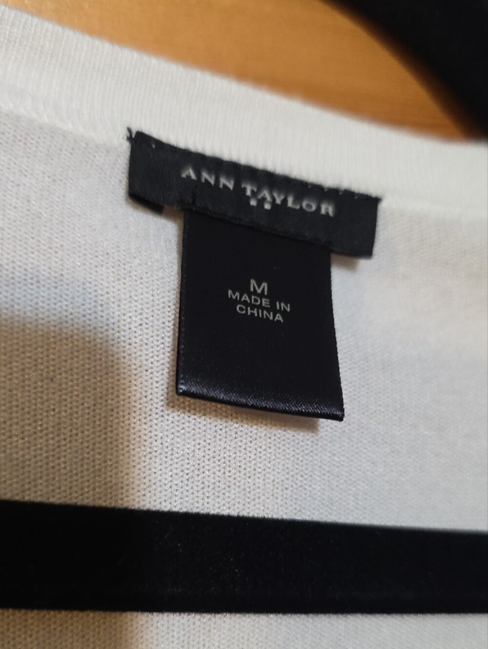 Ann Taylor Open-Front Shrug Duo in Black & Cream - Picture 3 of 5